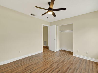 2252 SE Aneci Street, Port Saint Lucie, FL 34953