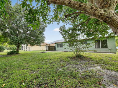 2252 SE Aneci Street, Port Saint Lucie, FL 34953