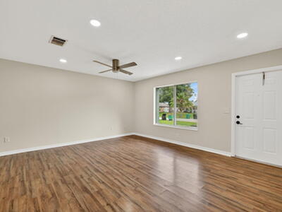 2252 SE Aneci Street, Port Saint Lucie, FL 34953