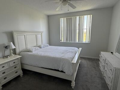 2060 Greenview Shores Boulevard, Wellington, FL 33414