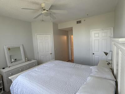 2060 Greenview Shores Boulevard, Wellington, FL 33414