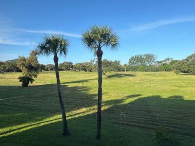 5401 NW 2nd Avenue, Boca Raton, FL 33487