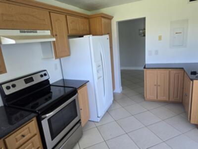 3661 Via Poinciana, Lake Worth, FL 33467