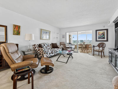 14095 Royal Vista Drive, Delray Beach, FL 33484