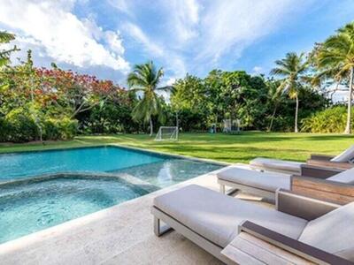 92 00, Casa de Campo, DR 22000