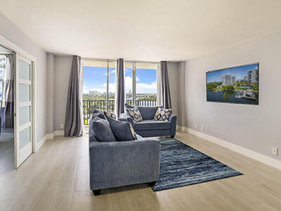 2121 N Ocean Boulevard, Boca Raton, FL 33431