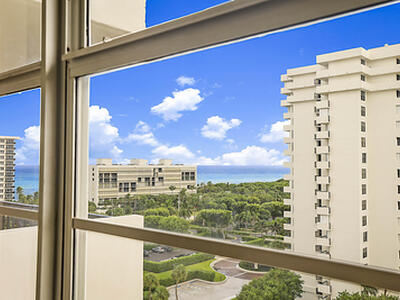 2121 N Ocean Boulevard, Boca Raton, FL 33431