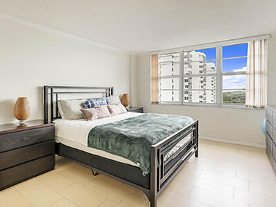 2121 N Ocean Boulevard, Boca Raton, FL 33431