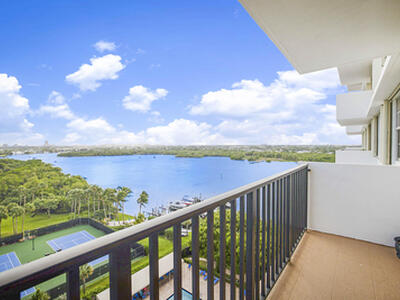 2121 N Ocean Boulevard, Boca Raton, FL 33431