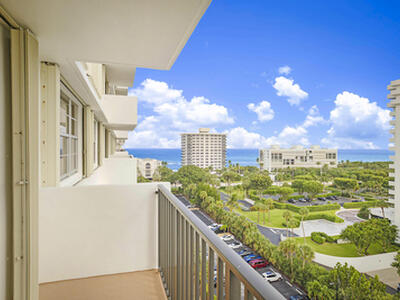 2121 N Ocean Boulevard, Boca Raton, FL 33431