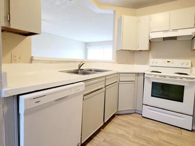 3421 NW 44th Street, Oakland Park, FL 33309