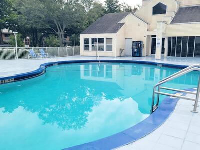 3421 NW 44th Street, Oakland Park, FL 33309