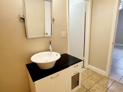 3421 NW 44th Street, Oakland Park, FL 33309