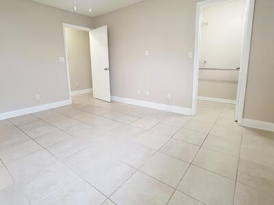 3421 NW 44th Street, Oakland Park, FL 33309