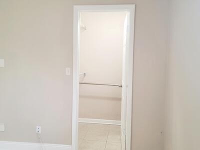 3421 NW 44th Street, Oakland Park, FL 33309