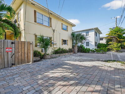 216 S Ocean Breeze Street S, Lake Worth Beach, FL 33460