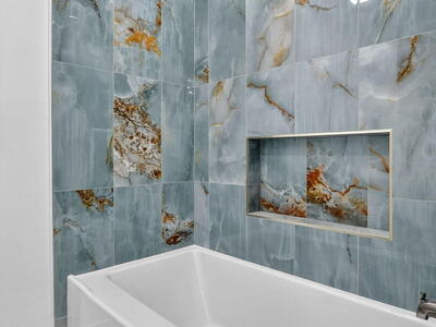 1010 NE 8th Avenue, Delray Beach, FL 33483