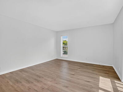 1010 NE 8th Avenue, Delray Beach, FL 33483