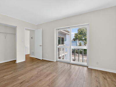 1010 NE 8th Avenue, Delray Beach, FL 33483