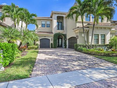 8652 Lewis River Road, Delray Beach, FL 33446