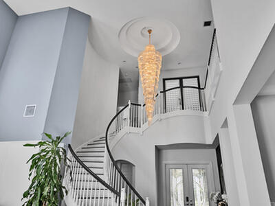 8652 Lewis River Road, Delray Beach, FL 33446