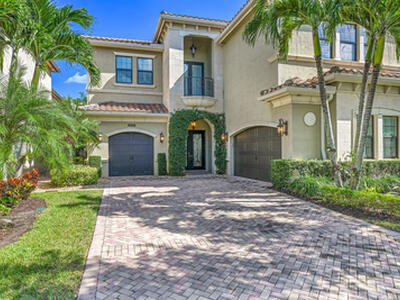 8652 Lewis River Road, Delray Beach, FL 33446
