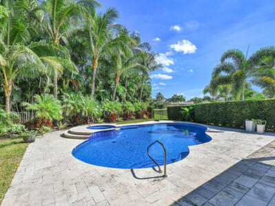 8652 Lewis River Road, Delray Beach, FL 33446