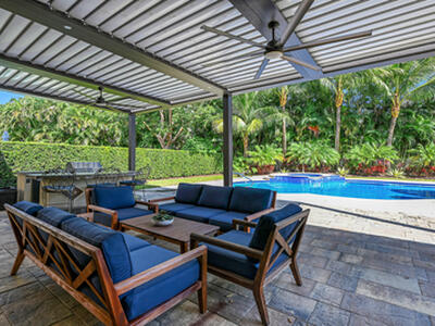 8652 Lewis River Road, Delray Beach, FL 33446