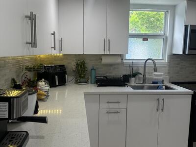 626 S Pine Street, Lake Worth Beach, FL 33460