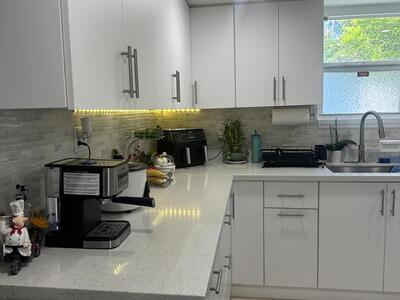 626 S Pine Street, Lake Worth Beach, FL 33460