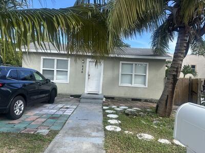 626 S Pine Street, Lake Worth Beach, FL 33460