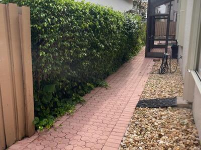 6675 NW 25th Way, Boca Raton, FL 33496