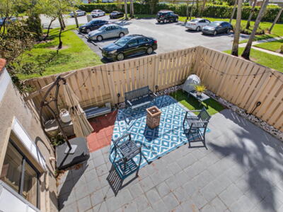 4310 Village Drive, Delray Beach, FL 33445