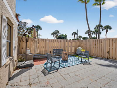 4310 Village Drive, Delray Beach, FL 33445