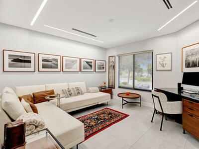 7430 Victory Lane, Delray Beach, FL 33446