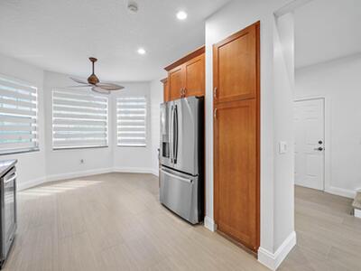 5855 NW 42nd Way, Boca Raton, FL 33496