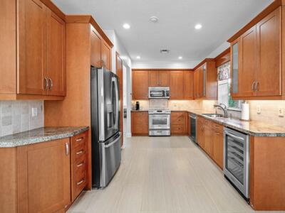 5855 NW 42nd Way, Boca Raton, FL 33496