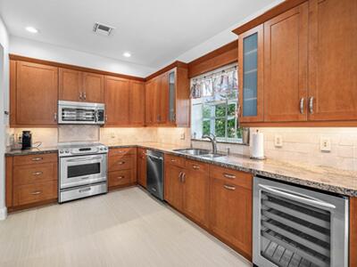 5855 NW 42nd Way, Boca Raton, FL 33496