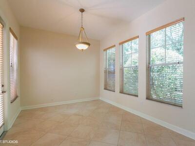 872 Taft Court, Palm Beach Gardens, FL 33410