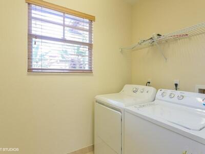 872 Taft Court, Palm Beach Gardens, FL 33410