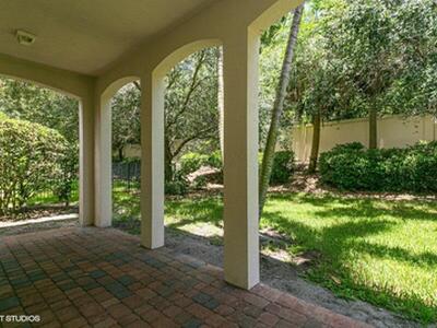 872 Taft Court, Palm Beach Gardens, FL 33410