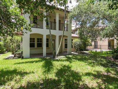 872 Taft Court, Palm Beach Gardens, FL 33410