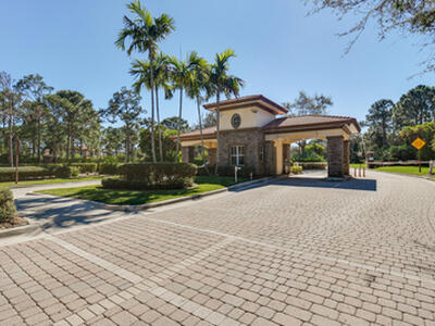 872 Taft Court, Palm Beach Gardens, FL 33410