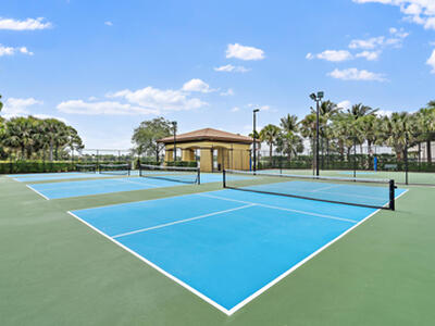 872 Taft Court, Palm Beach Gardens, FL 33410