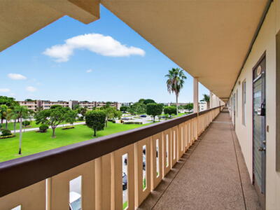 4003 Wolverton A, Boca Raton, FL 33434