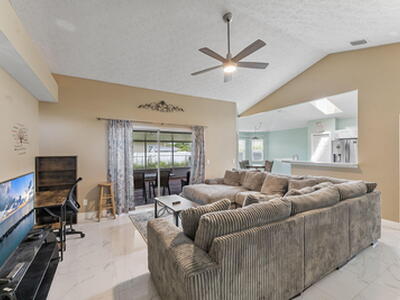 1622 SW Realty Street, Port Saint Lucie, FL 34987