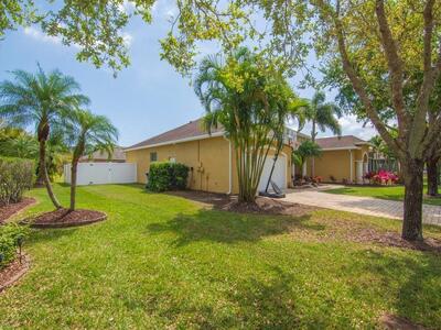 6420 Parklane Court, Vero Beach, FL 32967