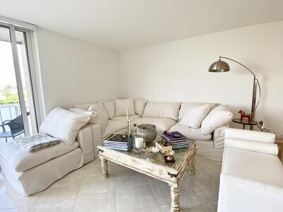 3575 S Ocean Boulevard, South Palm Beach, FL 33480