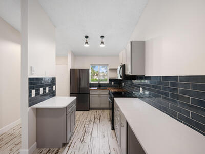 5214 Stacy Street, West Palm Beach, FL 33417