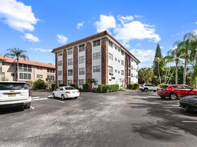 3910 Crystal Lake Drive